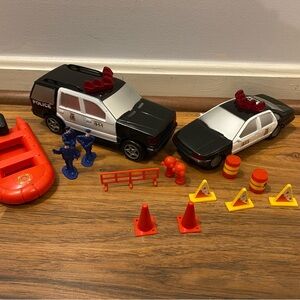 Police Vehicle Playset with Black and White Cars